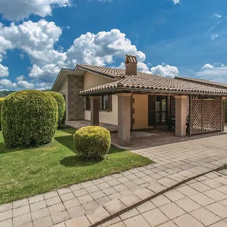 Feriehus Four-bedroom Holiday In Fabro Tr Carnaiola