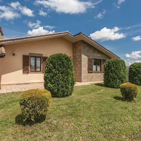 Tatil Evi Four-bedroom Holiday In Fabro Tr Carnaiola