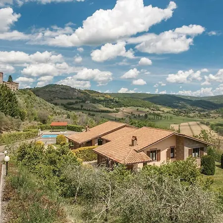 Four-bedroom Holiday In Fabro Tr * Carnaiola
