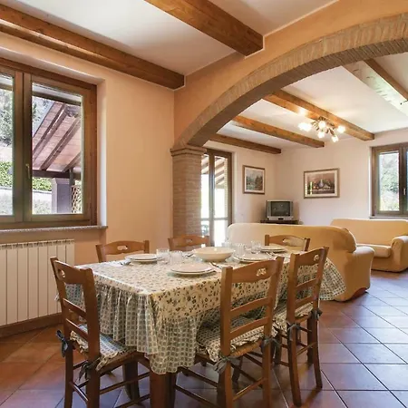 Feriehus Four-bedroom Holiday In Fabro Tr Carnaiola