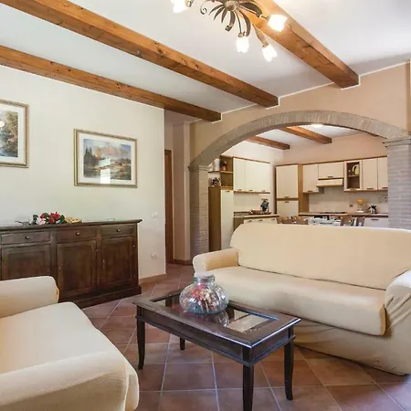 Tatil Evi Four-bedroom Holiday In Fabro Tr Carnaiola